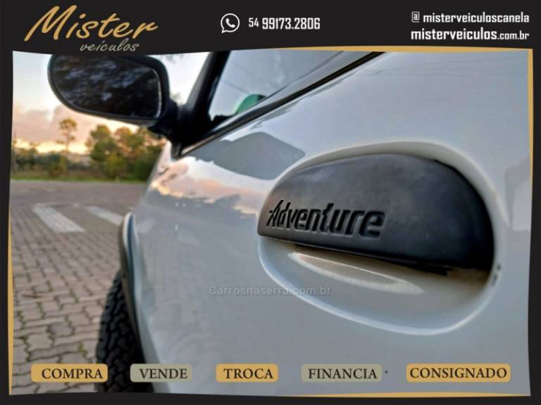 FIAT - PALIO - 2003/2004 - Branca - R$ 24.900,00